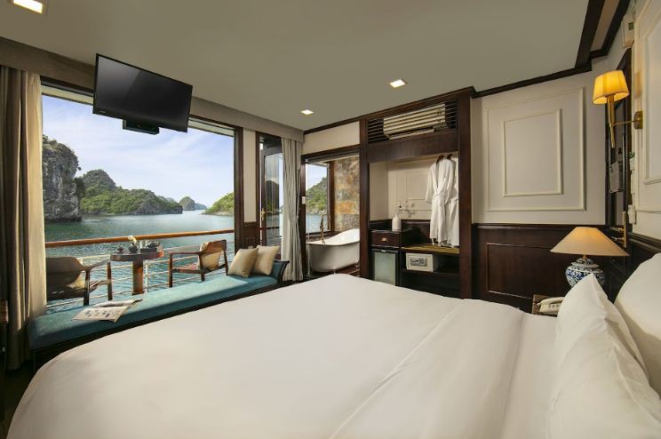 family-premium-deluxe-3-pax-orchid-trendy-cruise-halong-bay